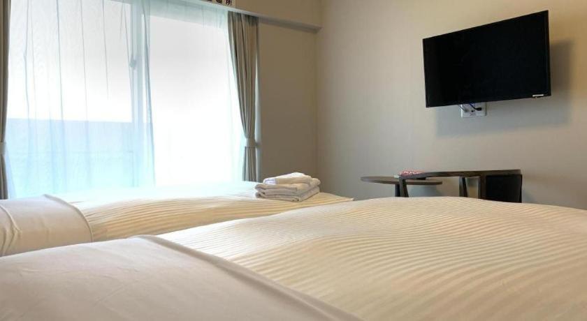 Mr.Kinjo Link In Kume Naha Hotel Exterior photo