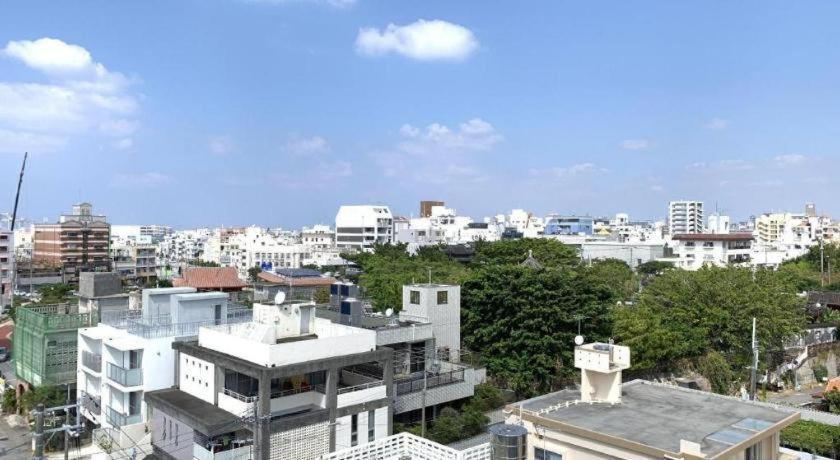 Mr.Kinjo Link In Kume Naha Hotel Exterior photo
